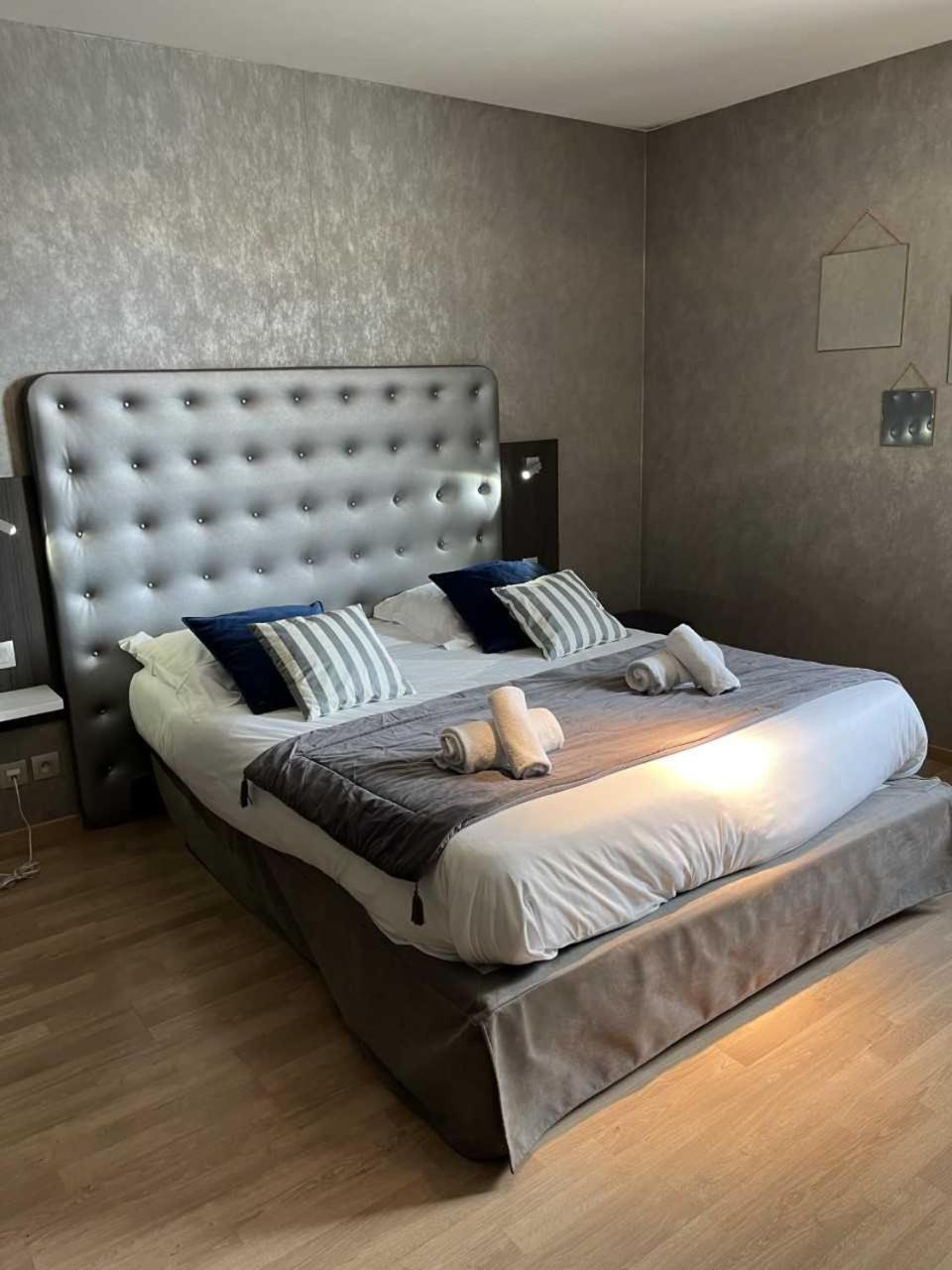 Hotel Best Western La Mare O Poissons Ouistreham Exterior foto